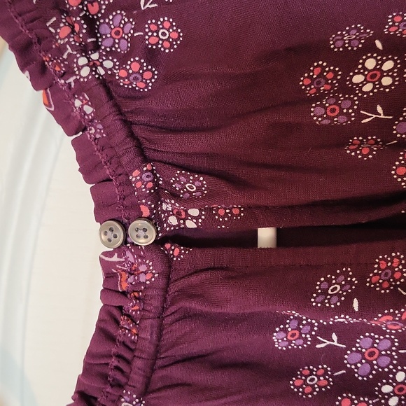 Two Size Small Loft Tops - Picture 5 of 6